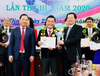 Ảnh: Tiến sĩ Nguyễn Việt Cường được tôn vinh tại buổi lễ