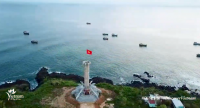 Một hình ảnh trong video “Việt Nam: Đi để yêu! - Bao la biển gọi”